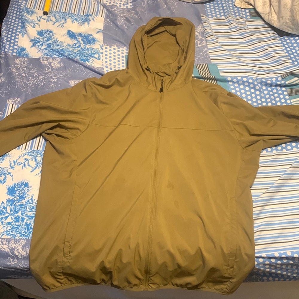 *NEW* Uniqlo beige light hoodie
